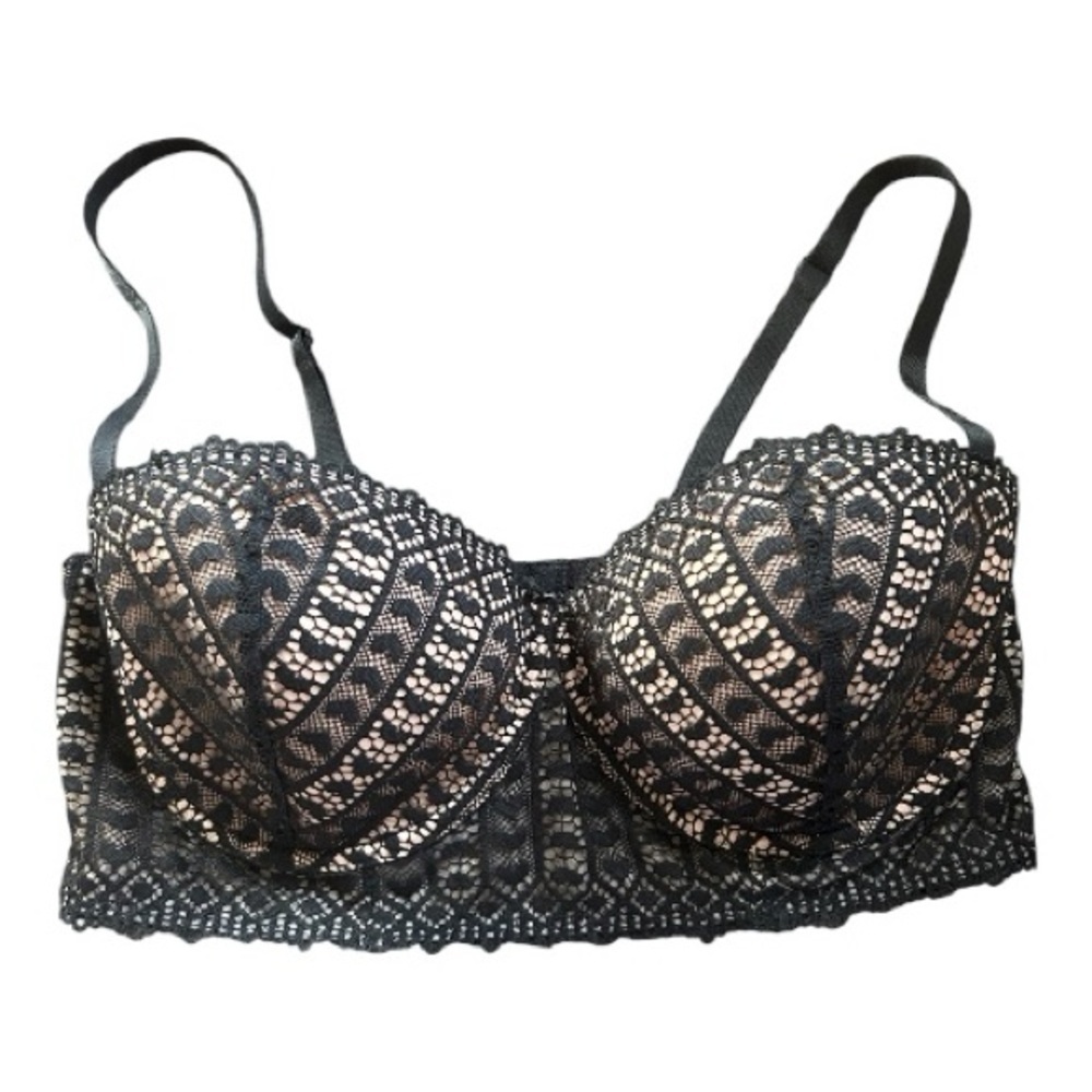 Adore Me Lace Bralette in Black and Cream sz 36DD
